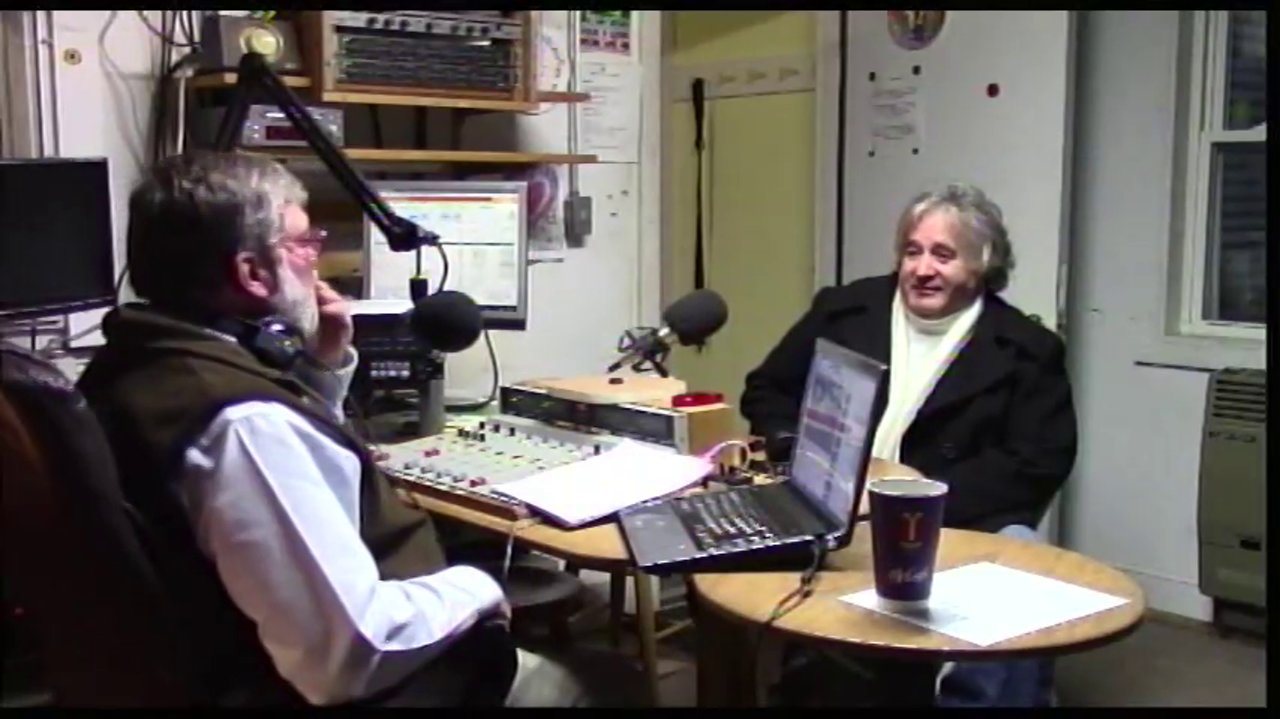 Chris Wolf Show 2014 12 24 with Richard Podolsky, Ornothologist