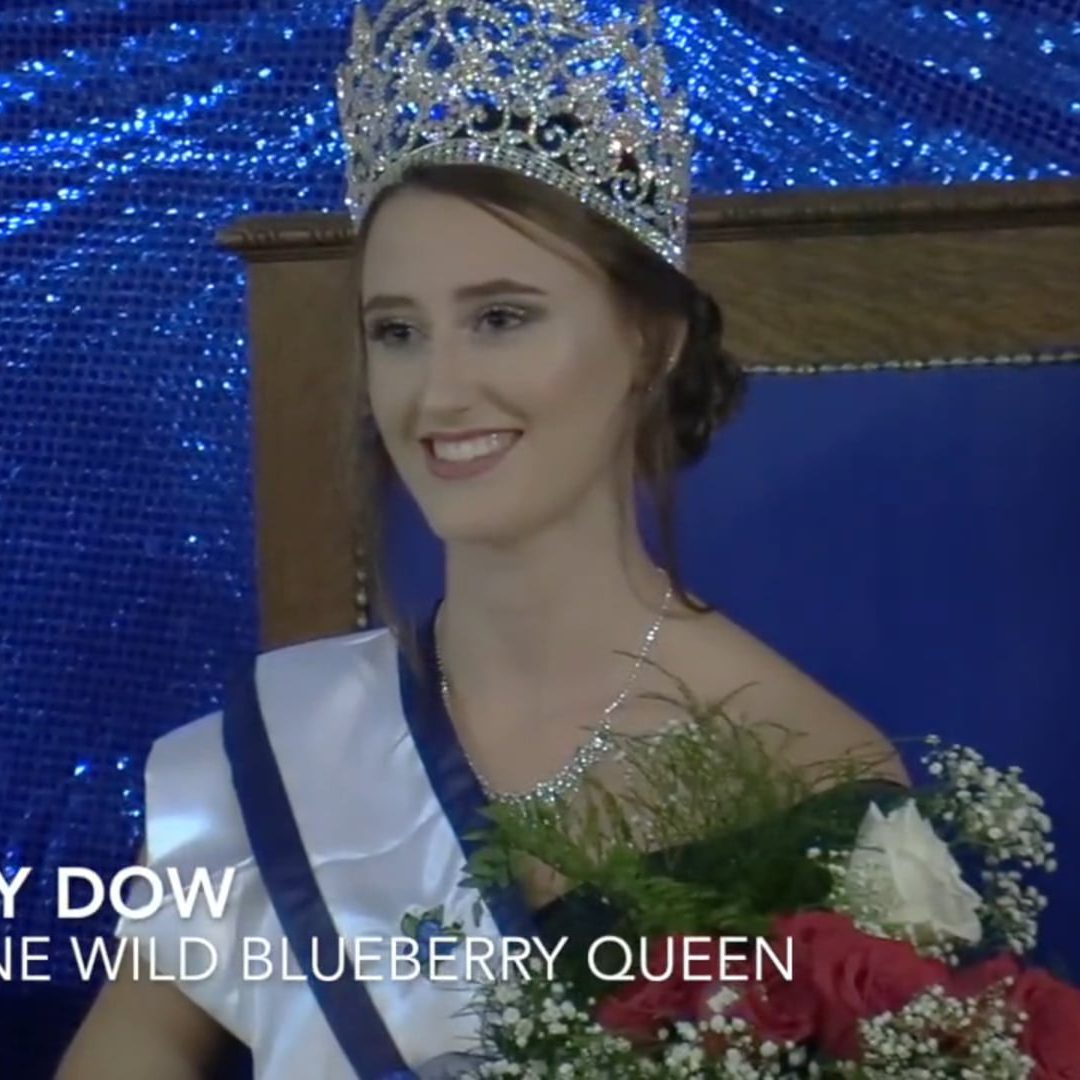 Coronation of the Maine Wild Blueberry Queen at Union Fair 2018