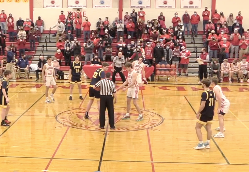 Maine High School Boys Basketball : Camden Hills vs. Medomak Valley 12/21/2021